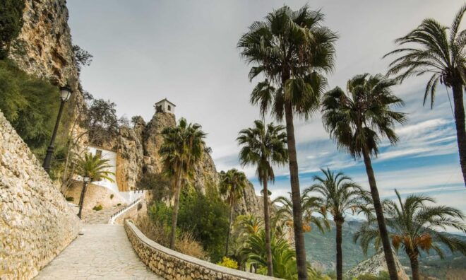 From Benidorm: Guadalest, Altea & Ticket to Algar Waterfalls - Exploring Altea