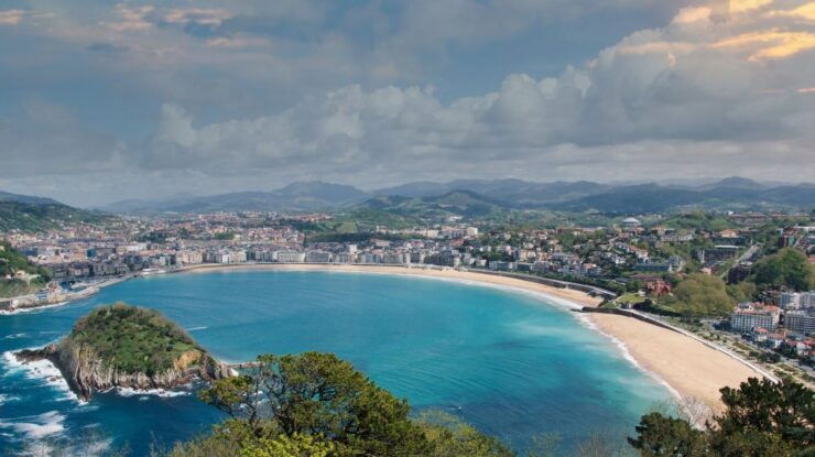 From Bilbao: Day Trip to San Sebastián With Guided Tour - Activity Details