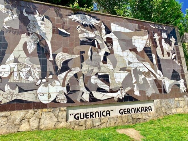 From Bilbao: Gaztelugatxe, Gernika, and Mundaka Group Tour - Additional Information