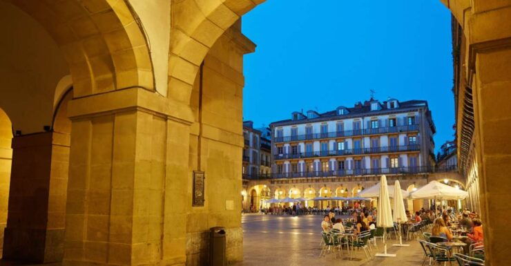 From Bilbao: San Sebastian and Gernika Minibus Tour - Tour Details