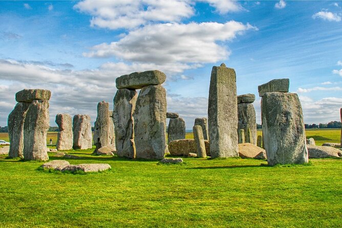 From Birmingham Stonehenge and Bath Day Tour - Tour Details