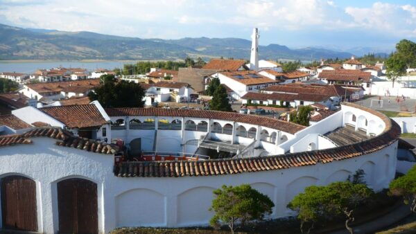 From Bogotá: Lake Guatavita and the El Dorado Legend Tour - Frequently Asked Questions