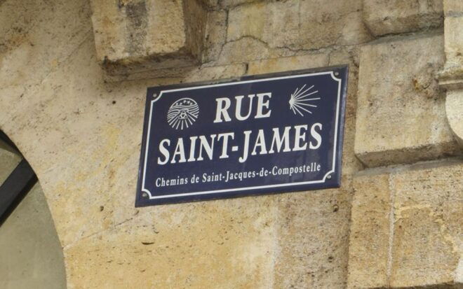 From Bordeaux to Santiago : Tracing the Caminos Path - Discovering Camino Signs in Bordeaux