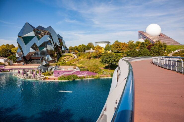 From Bordeaux: Visit the Futuroscope + City-Tour in Poitiers - Key Points