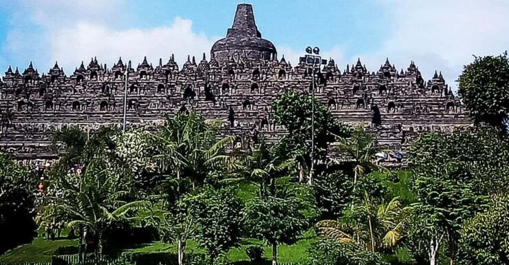 FROM BOROBUDUR: YOGYAKARTA DAY TOURS WITH CAR DRIVER HIRE - Itinerary Highlights