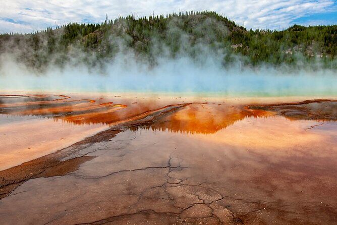 From Bozeman Exclusive Yellowstone Tour 2 Days and 1 Night - Analyzing the Itinerary: What You Can Expect