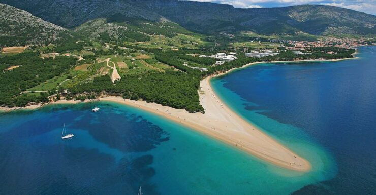 From Brač: Panoramic Flight Over Brač, Hvar, ŠOlta, & Split - Booking Information