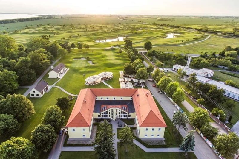 From Bratislava: Play Golf in Slovakia - all inclusive - Exploring Slovakia’s Golf Courses and What They Offer