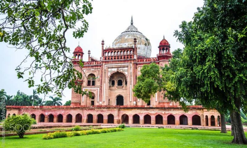 From Bright Skies to Night Lights: Safdarjung Tomb Walk - The Guide and Group Experience