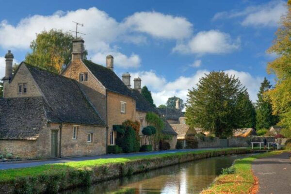 From Brighton: Stratford-upon-Avon & The Cotswolds Day Trip - Common Questions