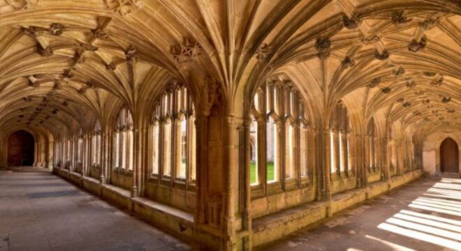 From Bristol: Stonehenge and Cotswold Villages Day Tour - Transportation and Value for Money