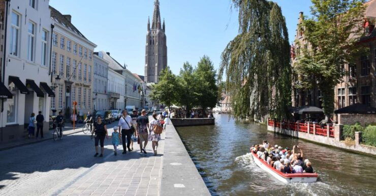 From Brussels: Bruges Private Tour - Activity Details