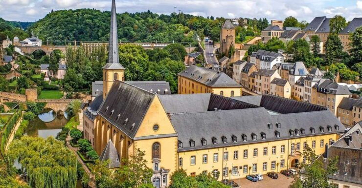 From Brussels: Guided Day Trip to Dinant and Luxembourg - Highlights in Luxembourg City