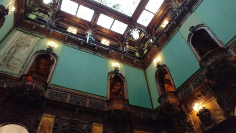 From Bucharest: Private Day tour Salt mine & Peles Castle - FAQ