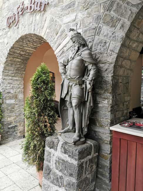 From Bucharest: Private tour to Peles Castle 6 Hours - Cost and Value