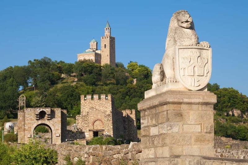 From Bucharest: Private Tour to Veliko Tarnovo and Arbanasi - Discover Bulgaria’s Charm on a Private Day Trip from Bucharest