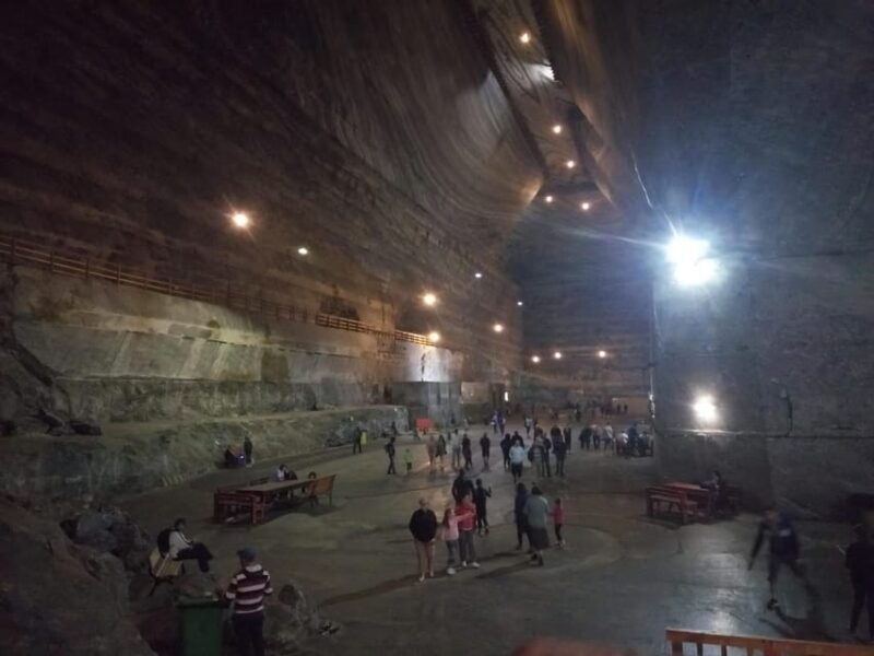 From Bucharest: Salt Mine and Mogosoaia Palace Day Trip - Visiting Mogosoaia Palace: A Glimpse of Romanian Elegance