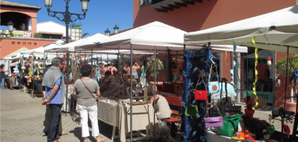 From Caleta De Fuste : Corralejo Shopping Tour - Scenic Views of Lobos Island