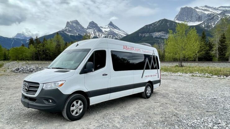 From Calgary: Private Transfer to Lake Louise - Experience Highlights