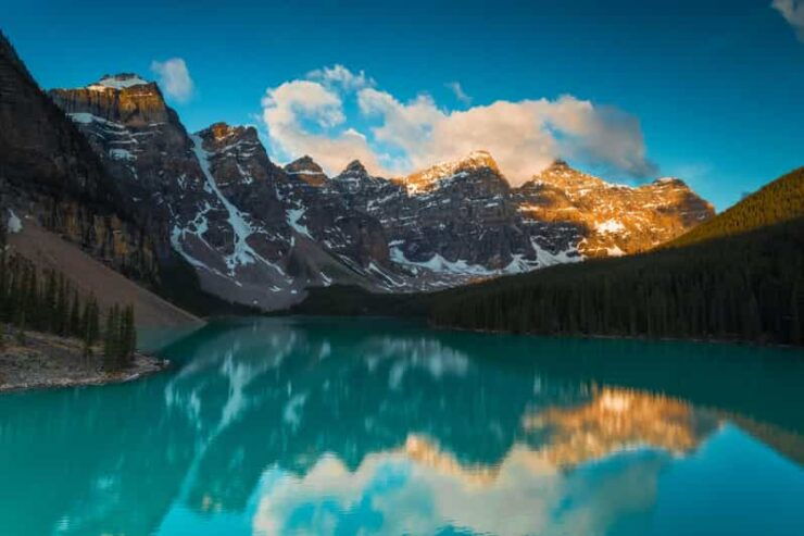 From Calgary: Sunrise Adventure Moranie Lake & Lake Louise - Good To Know