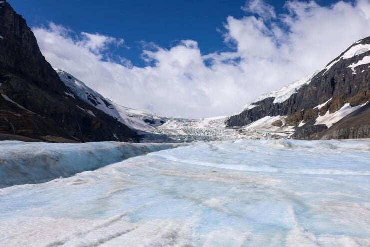 From CalgaryCanmore Columbia Icefield, Peyto Lake, Bow Lake - Good To Know