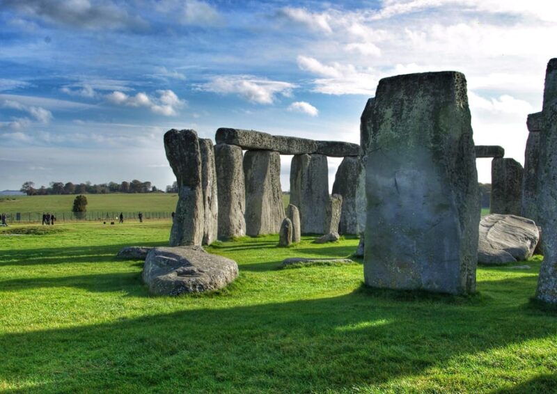From Cambridge: Guided Day Tour to Bath and Stonehenge - Value and Practical Considerations