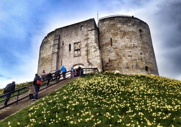 From Cambridge: Guided Day Tour to York - Optional Attractions in York