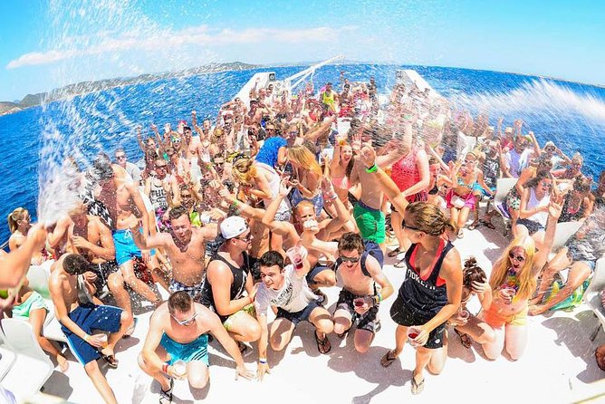 From Cancun: Adult-Only Cancun Party Cruise to Isla Mujeres - Meeting and Pickup