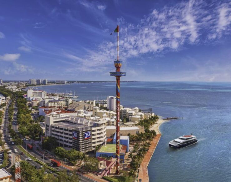 From Cancun: Catamaran to Isla Mujeres, Snorkel & Beach Club - Catamaran Experience Details