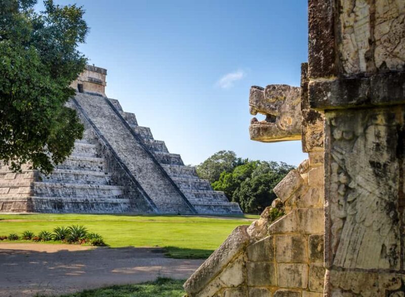 From Cancún: Sunrise at Chichén Itzá with optional buffet lunch - The Optional Buffet Lunch