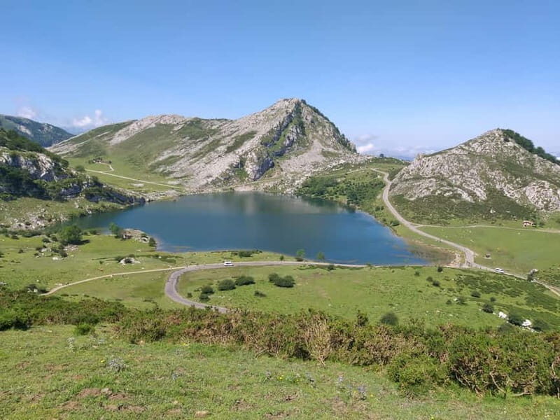 From Cangas de Onis: Covadonga Lakes Guided Day Trip - An In-Depth Look at the Covadonga Lakes Guided Day Trip