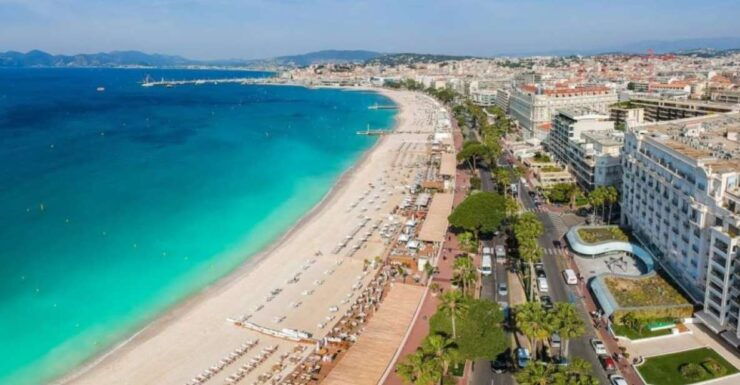 From Cannes: 1-Way Private Transfer to Nice Airport - Booking and Flexibility