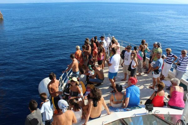 From Capo Dorlando: Lipari and Vulcano Tour With Boat Trip - Meeting Point Details