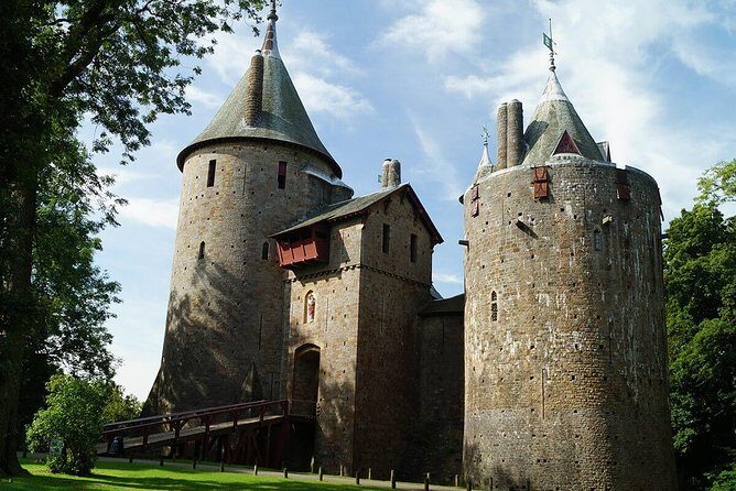 From Cardiff: Three Castles, Welsh Mountains & More Day Tour - Good To Know