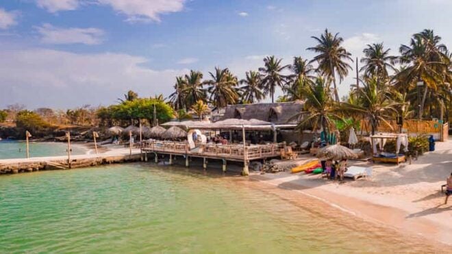 From Cartagena: Palmarito Beach With Buffet Lunch And Pool - Inclusions and Exclusions