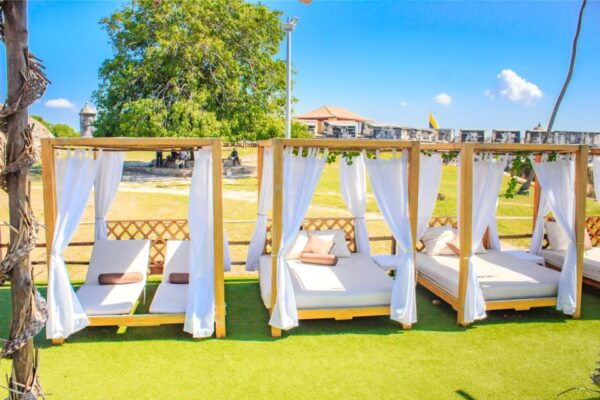 From Cartagena: Speedboat Tour to Tierra Bomba Island - The Sum Up