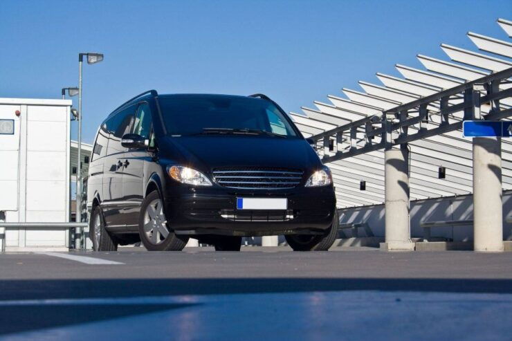 From Casablanca: Transfer to Marrakech Hotel or Airport - Service Highlights