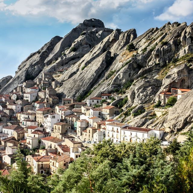 From Castelmezzano: Outdoor Trekking Tour to Pietrapertosa - Tour Duration and Guide Availability