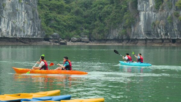 From Cat Ba: Amazing Sunset Boat Tour in Lan Ha Bay - Customer Reviews and Feedback
