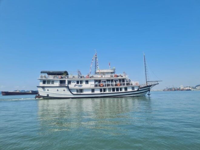 From Cat Ba Island: Bai Tu Long Bay Cruise 2d/1n Quiet Route - Important Information