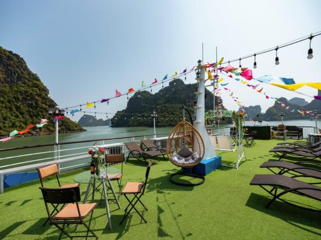 From Cat Ba: Lan Ha Bay Kayaking & Snorkling Full-Day Cruise - Customer Feedback