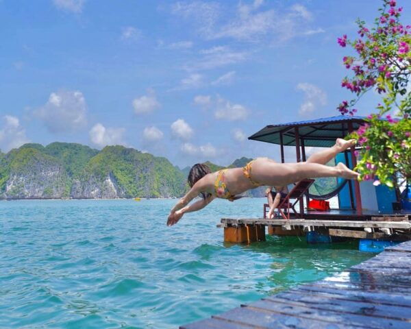 From Cat Ba: Lan Ha Bay Kayaking & Snorkling Full-Day Cruise - Tips for First-Time Visitors