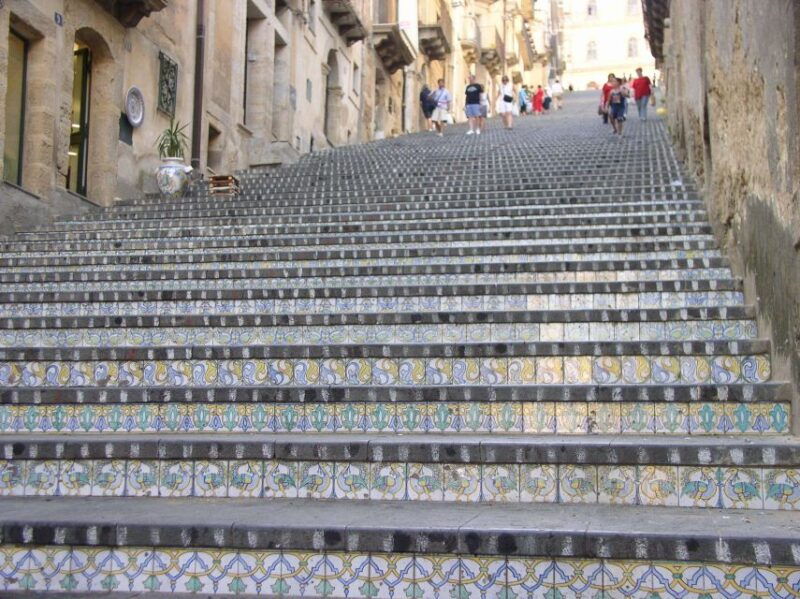 From Catania: Caltagirone & Piazza Armerina Tour with Brunch - Discovering Sicily’s Charm: A Detailed Review of the Caltagirone & Piazza Armerina Tour with Brunch