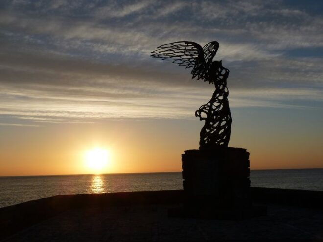 From Catania: Giardini Naxos, Taormina, and Castelmola Tour - Pickup Information