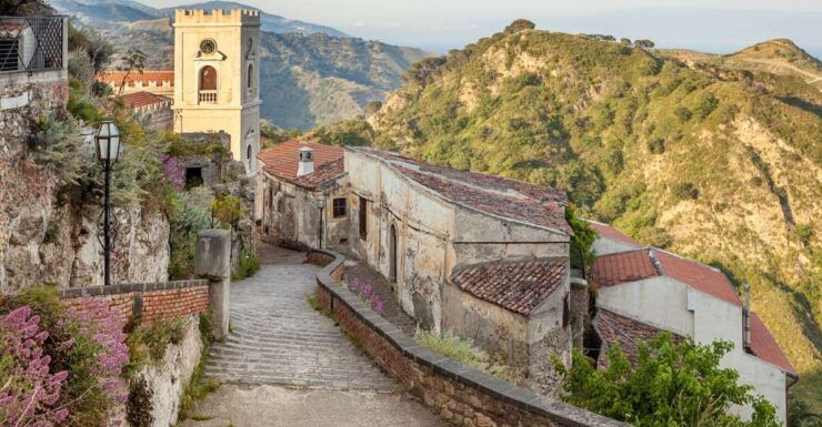 From Catania: Guided Godfather Tour With Taormina Visit - Tour Details