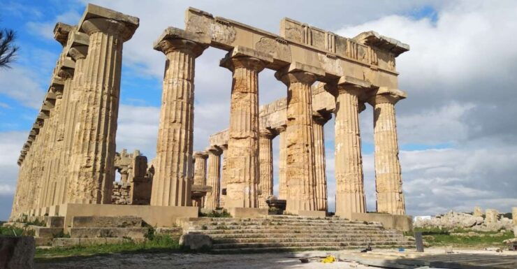 From Catania: Return Transfer to Piazza Armerina & Agrigento - Transportation and Pickup