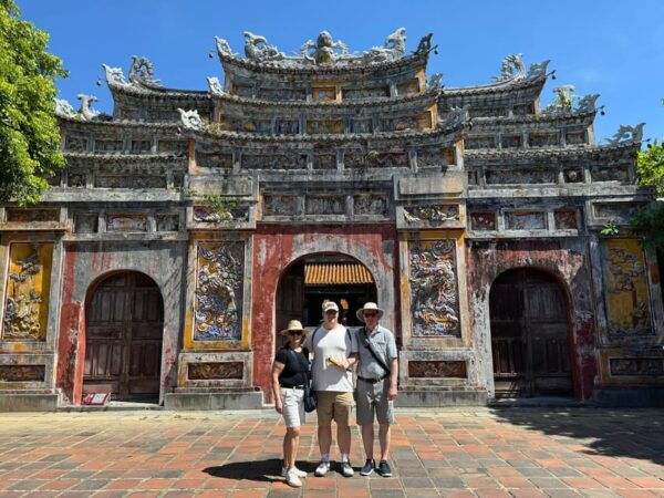 From Caves to Culture: 3-Day Tour Phong Nha, Hue, and Hoi An - Scenic Landscapes and Beaches