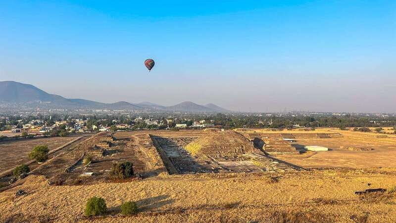 From CDMX: Hot air balloon ride, guided visits to Teotihuacan and Guadalupe - Who Will Love This Tour?