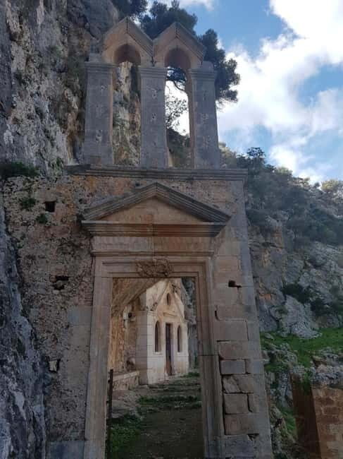 From Chania: Akrotiri Peninsula Monasteries Tour - FAQ