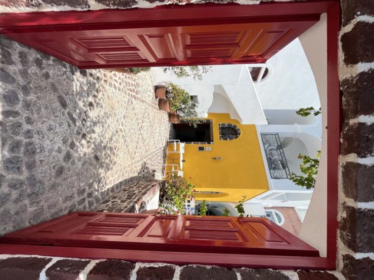 From Chania: Full-Day Trip to Santorini - Pickup Information